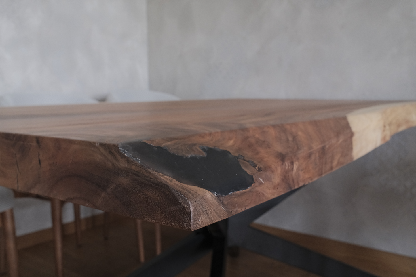 Indonesian Suar Essence